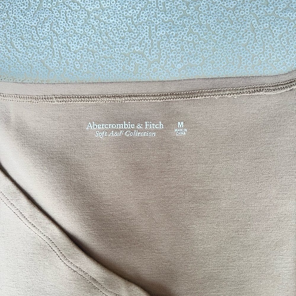 Abercrombie & Fitch Beige Soft Knit Shirt